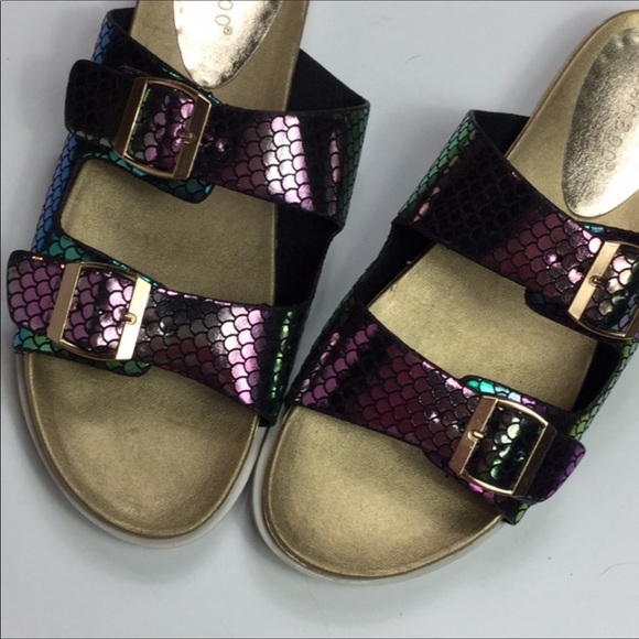 Iridescent mermaid buckle sandal various sizes - Picture 6 of 6